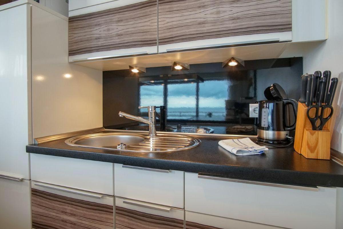 Haus-Zur-Mole-Wohnung-8-Leonardo Großenbrode Extérieur photo